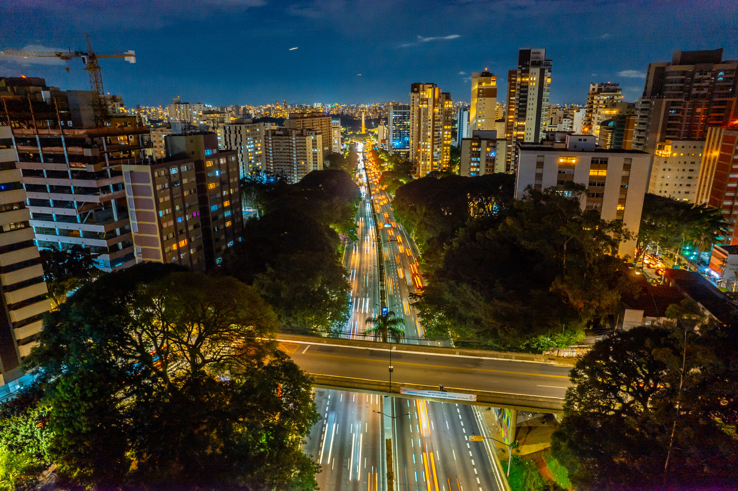 Precisa de contabilidade no Centro de SP? Saiba como escolher o contador ideal para garantir segurança fiscal e crescimento para sua empresa.
